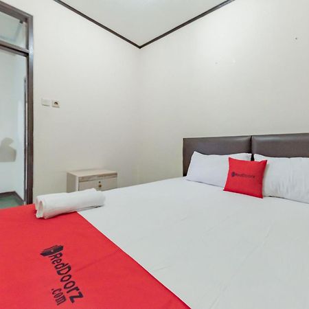 Hotel Reddoorz Near Cikole Lembang Extérieur photo