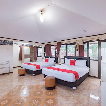 Hotel Reddoorz Near Cikole Lembang Extérieur photo