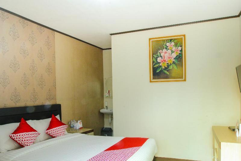 Hotel Reddoorz Near Cikole Lembang Chambre photo