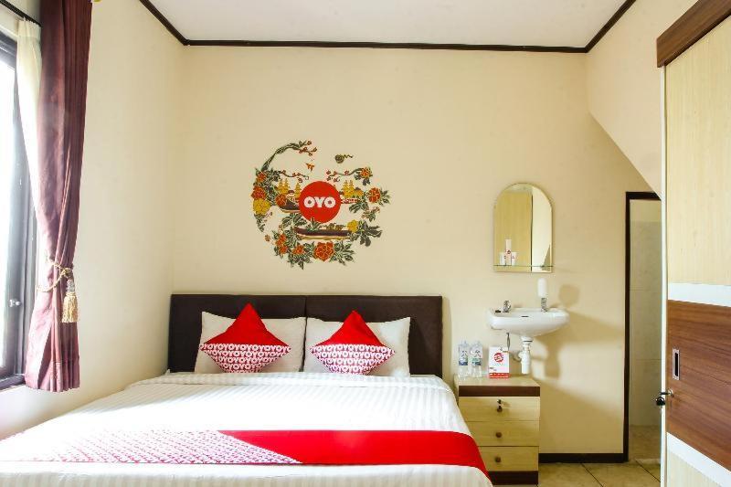 Hotel Reddoorz Near Cikole Lembang Chambre photo